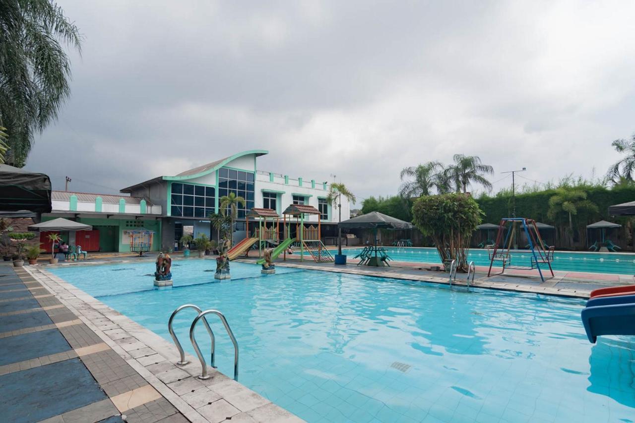 Urbanview Hotel Sagara Bogor Exteriér fotografie